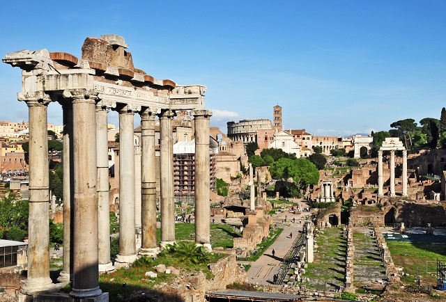 Foro Romano, uno de los lugares que visitar en Roma